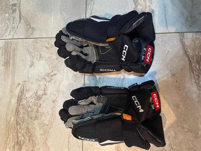 CCM Tacks AS-V Gloves 13" FREE SHIPPING