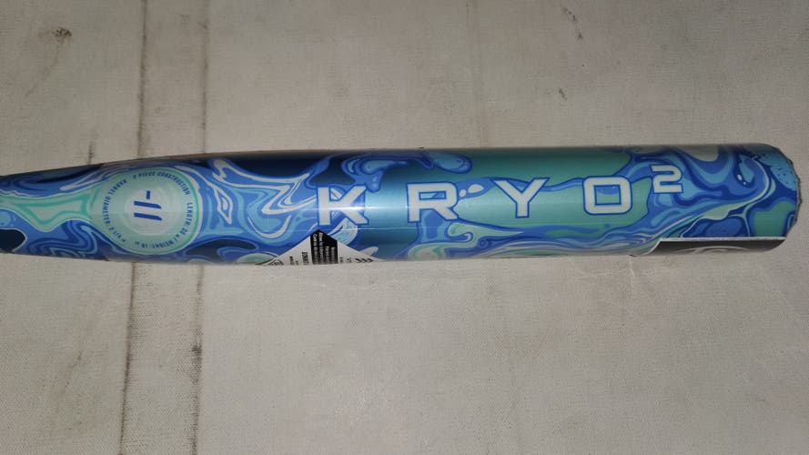 Louisville Slugger Kryo2 Composite Bat (-11) 19 oz 30" (New)