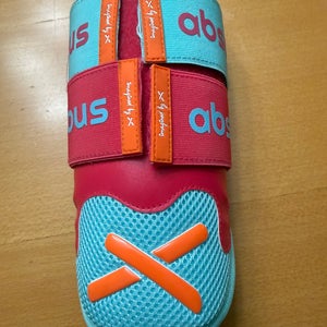 Blue Senior Elbow Protection (Used)