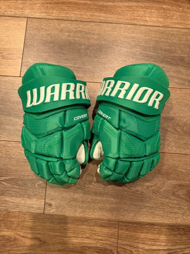Toronto St. Pats Warrior Covert QRE Gloves 13" Pro Stock (New)