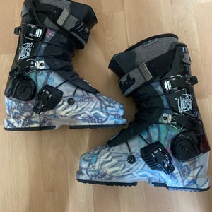 Mondo 26 & 26.5 Full Tilt Ski Boots (Used)
