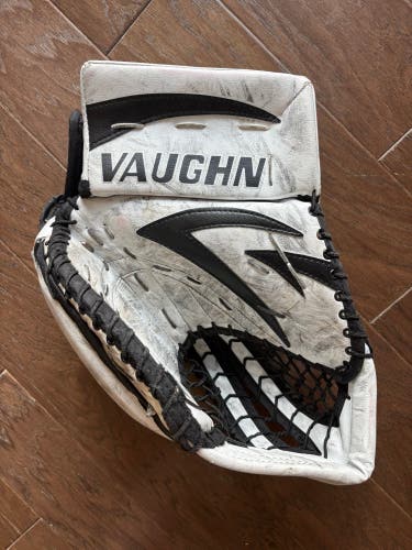 Vaughn Velocity V5 7800 Regular (Used) - Senior