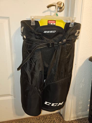 Senior Small CCM Tacks 9550 Hockey Pants