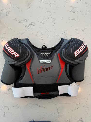 Small Junior Bauer Lil Sport Shoulder Pads (Used)