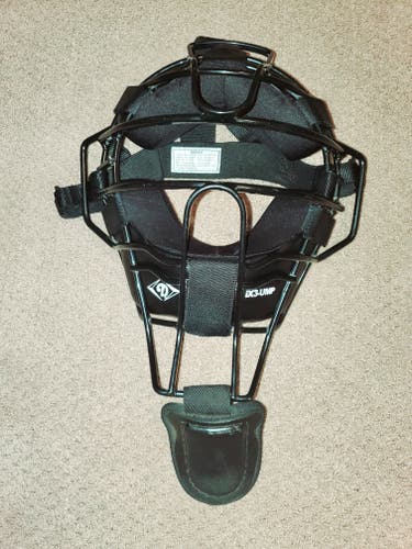 Diamond iX3-UMP Umpire Mask (Used)