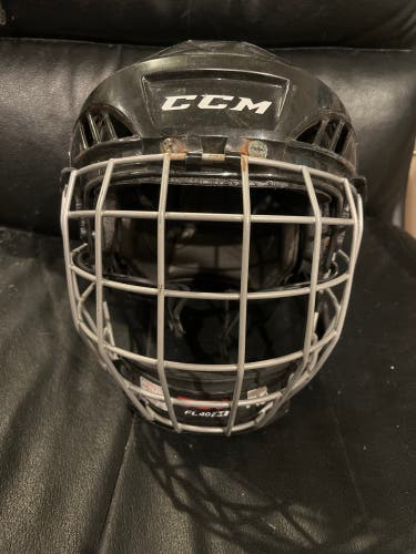 Medium CCM FitLite 40 Helmet (Used)