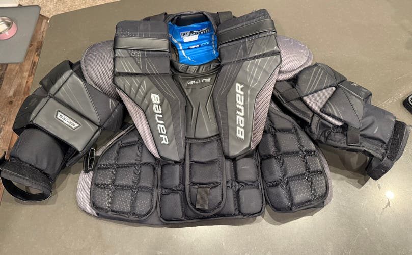 Small Bauer Elite Goalie Chest Protector (Used)