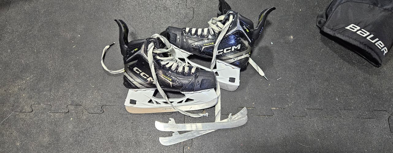 CCM Tacks XF80 Hockey Skates Size 5.5 Wide + Extra STEP Steel Lightly Used