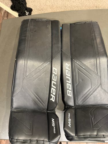 Large Bauer Supreme M5 Pro Goalie Leg Pads (Used)