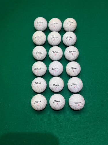 18 Titleist Dt - 5A Condition
