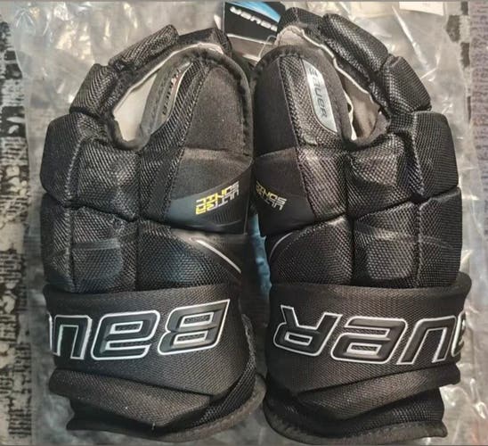 Bauer Supreme Ultrasonic hockey gloves in black