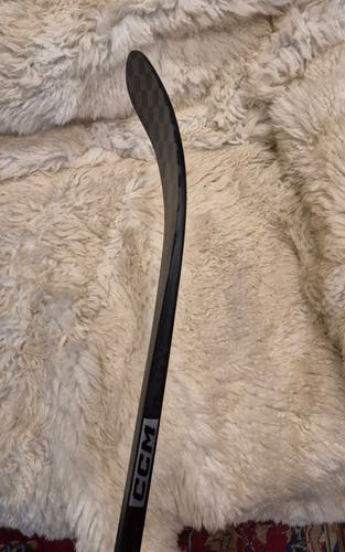 Senior CCM Ribcor Trigger 9 Left Hand Hockey Stick P88 85 Flex (New) (2Pack)