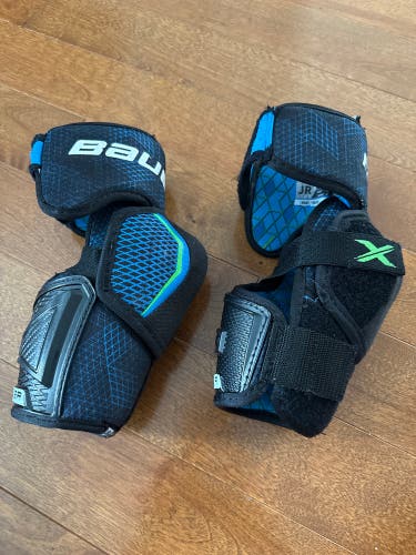 Junior Medium Bauer Bauer X Elbow Pads (Used)