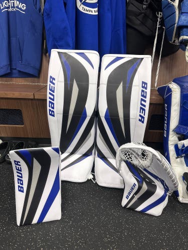 bauer medium custom flylite full set