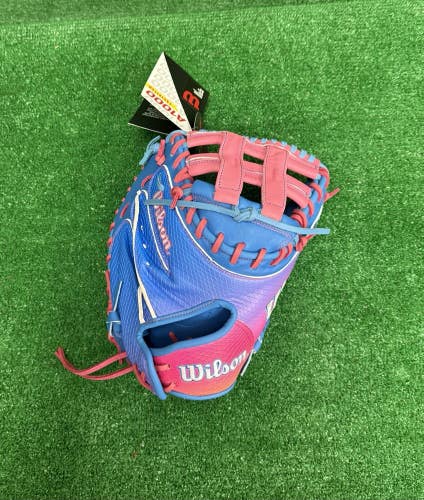 Wilson A1000 Limited Ed. Momentum 33" FPCM33 Fastpitch Softball Catchers Mitt