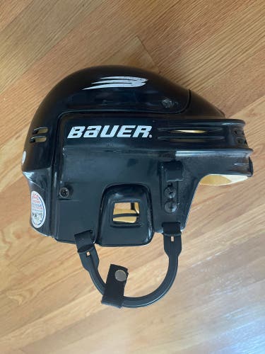 Large Bauer HH3000 Helmet (Used)