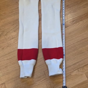 Milwaukee admirals White PRO stock Socks (Used)