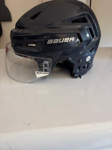 Large Bauer Re-Akt 150 Helmet (Used)