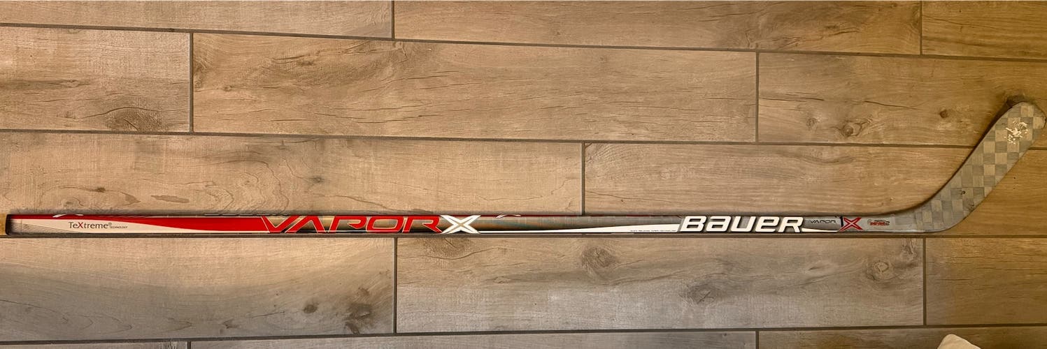 Senior Bauer Vapor 1X Left Hand Hockey Stick P88 77 Flex (Used)