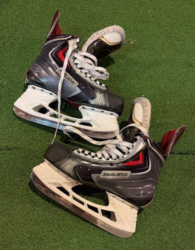 Bauer Vapor APX2 Hockey Skates Regular Width 7.5 Bladetech steel. Great shape