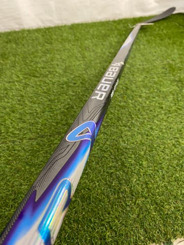 Bauer Vapor Flylite Hockey Stick Right Handed | P28 87 Flex (67")