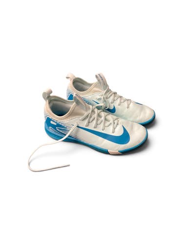 Used Nike Soccer Indoor Shoes Carolina Blue Junior 04 11846-S000109642