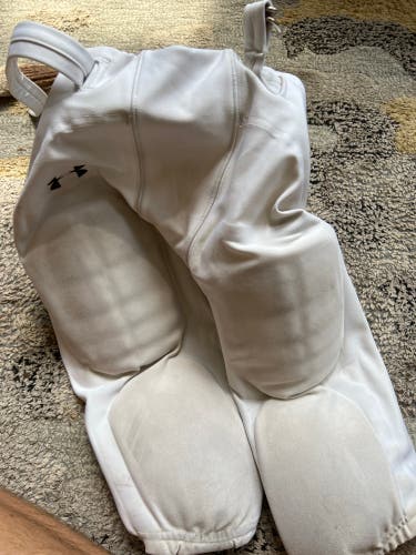 White Men's Medium Youth Under Armour Game Pants (Used)