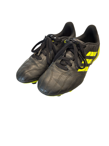 Used Adidas Soccer Cleats Black Junior 02.5 11682-S000137500