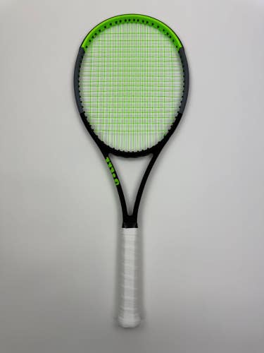 Wilson Blade 98 16x19 V7, 4 1/4 Excellent 9/10