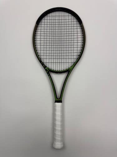 Wilson Blade 100L V8, 4 3/8 Very Good Condition