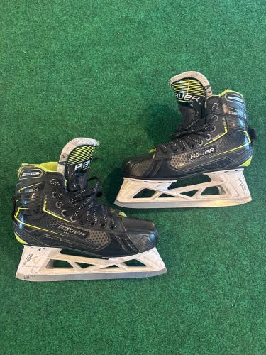 Intermediate Bauer GSX Hockey Goalie Skates (Regular) Size 6 (Used)