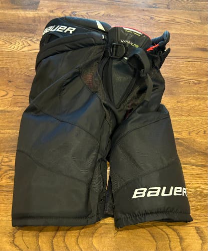 Intermediate Medium Bauer Vapor Hyperlite Hockey Pants (Used) - FREE SHIPPING