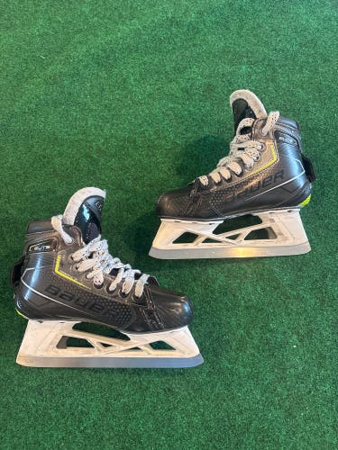 Junior Bauer Elite Hockey Goalie Skates (Regular) Size 2 (Used)