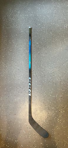 Intermediate CCM JetSpeed FT8 Pro Left Hand Hockey Stick P28+1/4 65 Flex (Used)