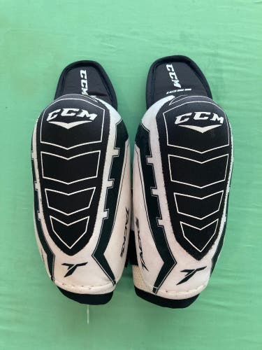 Junior Large CCM Tacks 1052 Elbow Pads (Used)