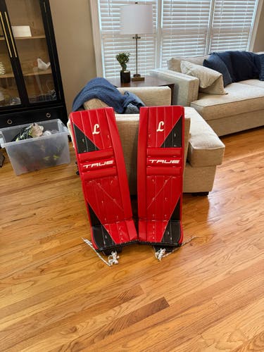 34" 2025 True PX4 Goalie Leg Pads Pro Stock (New)