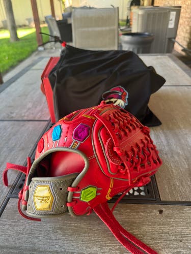 Custom Iron Man RH Throw 12 in pitcher’s glove.