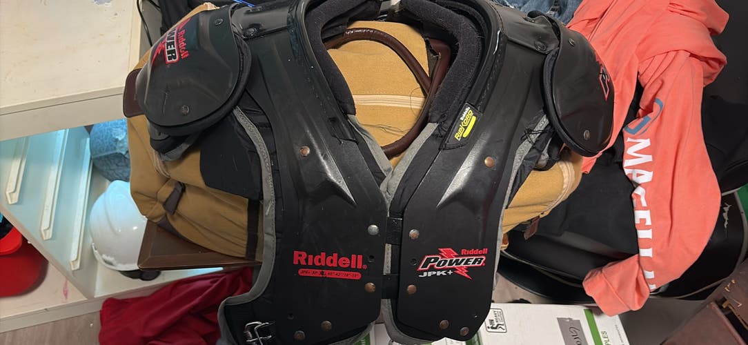 Extra Large Adult Riddell JPK+ Shoulder Pads (Used)