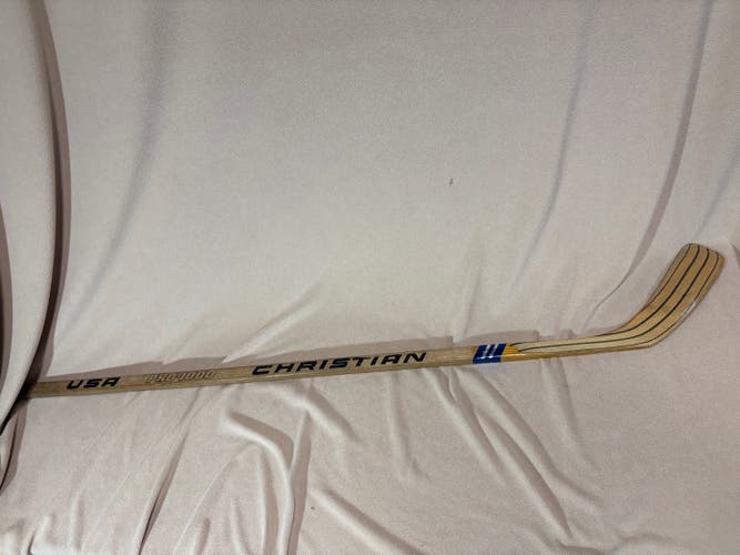 Senior Christian PRO 1000 USA Right Handed Hockey Stick 100 Flex (Used)