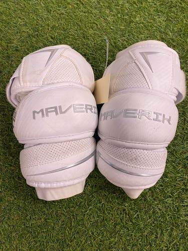 Maverik M6 Arm Pads | Adult Size Large