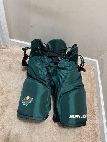 New Bauer Pro Hockey Pants Minnesota Wild (Large)