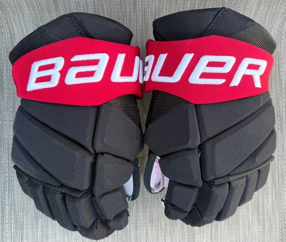 Drake Batherson Bauer Vapor Hyperlite Gloves 14" Pro Stock (Used)