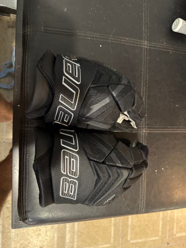 Bauer Vapor Flylite Gloves 13" (Used)