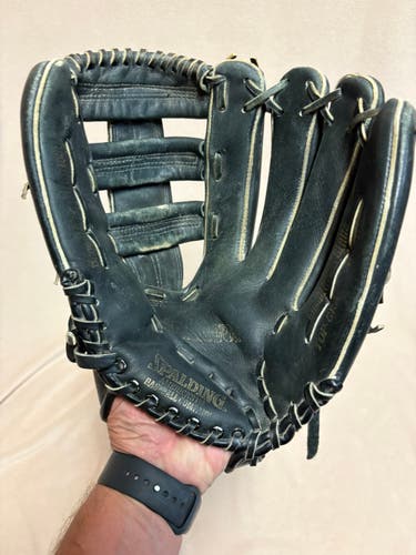 RH Outfield Spaulding Softball Glove (Used)