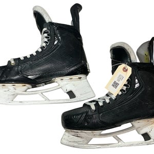 Bauer Vapor Hyperlite 2 Hockey Skates Penguins Pro Stock 9 (Used) 5814
