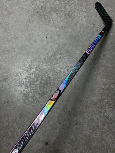 82 Flex P28M Senior Bauer Proto2 Left Hand Hockey Stick Pro Stock (Used)