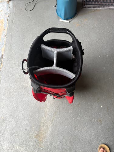 Unisex Titleist Players 4 Bag (Used)