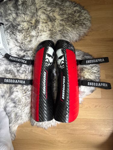 Energiapura Shin Guard (Used) - 43 cm