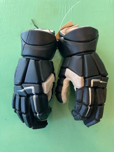 Black 13" Under Armour Command Pro Lacrosse Gloves (Used)