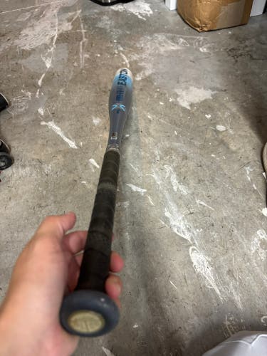 2025 Easton Bat (-11) 20 oz 31" (Used)